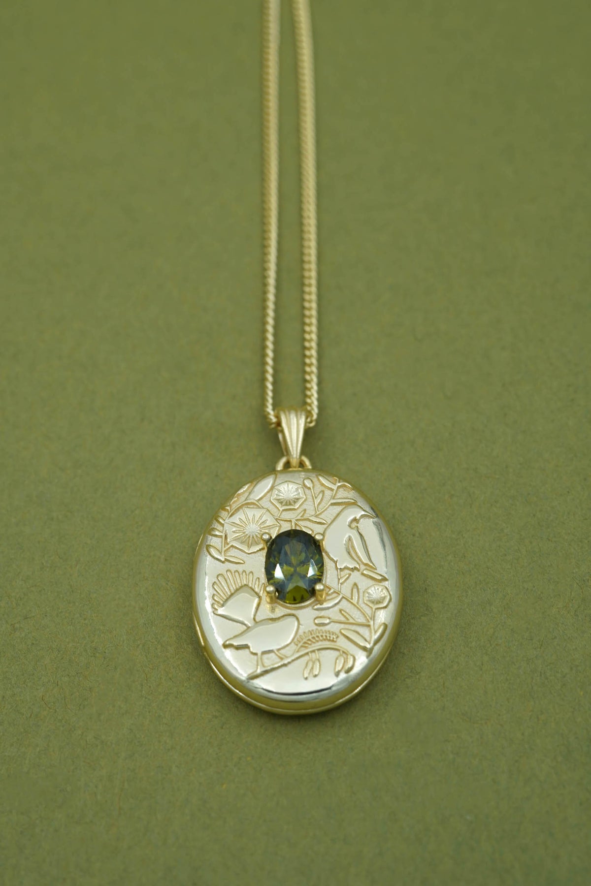 Wise Old Woods Locket - Gold