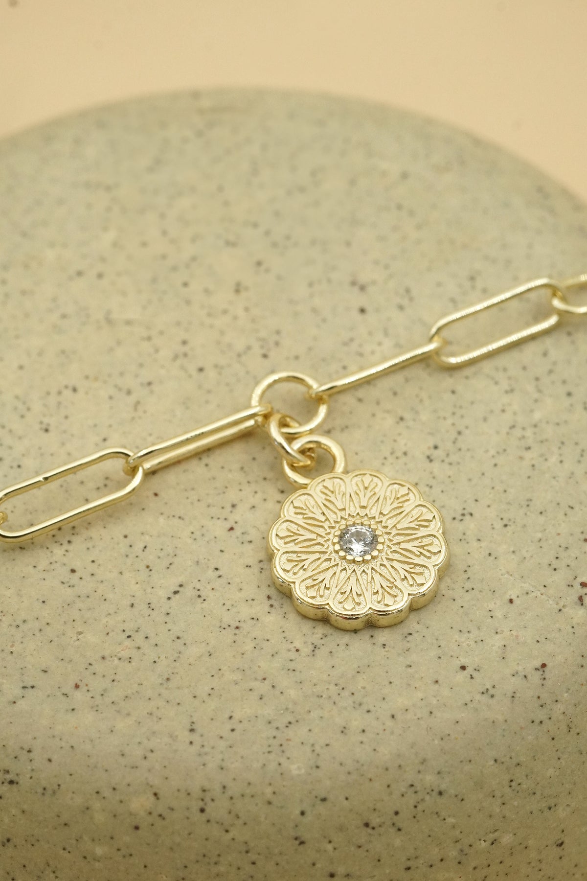 Gold Birthstone Bracelet - April/Diamond