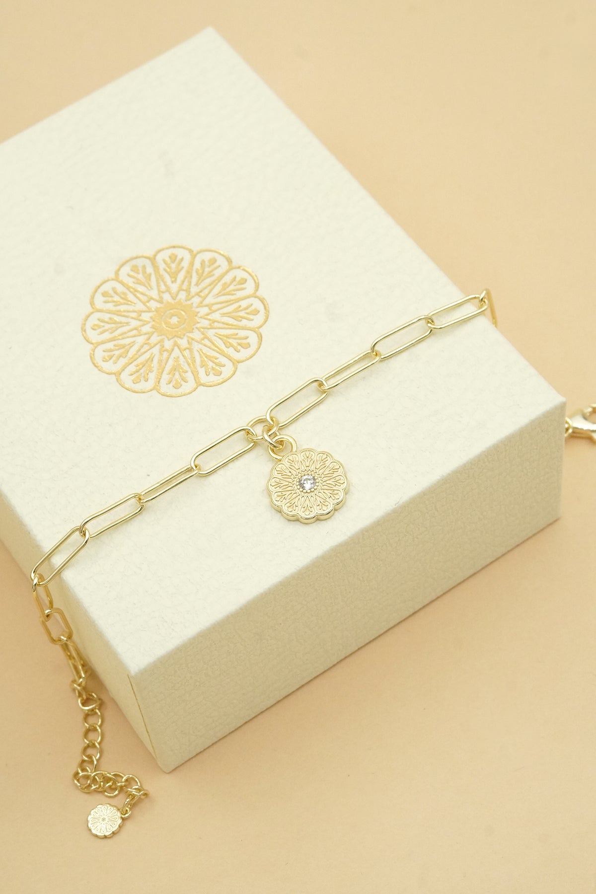 Gold Birthstone Bracelet - April/Diamond