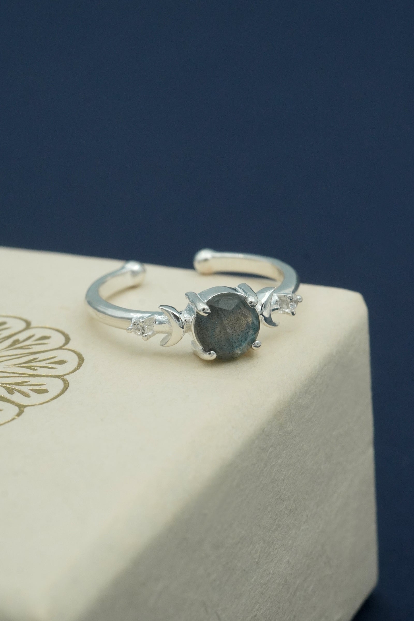 Labradorite Dare to Dream Ring - Silver