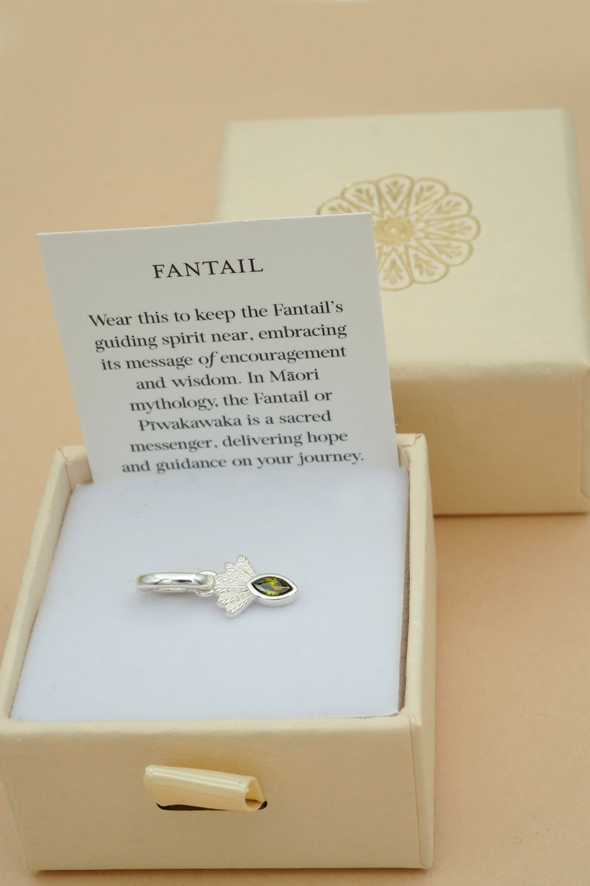 Fantail Charm Olive - Silver