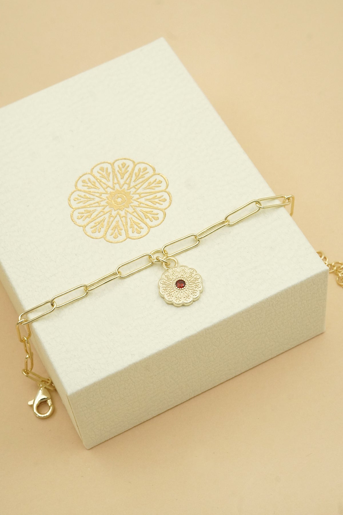 Gold Birthstone Bracelet - January/Garnet