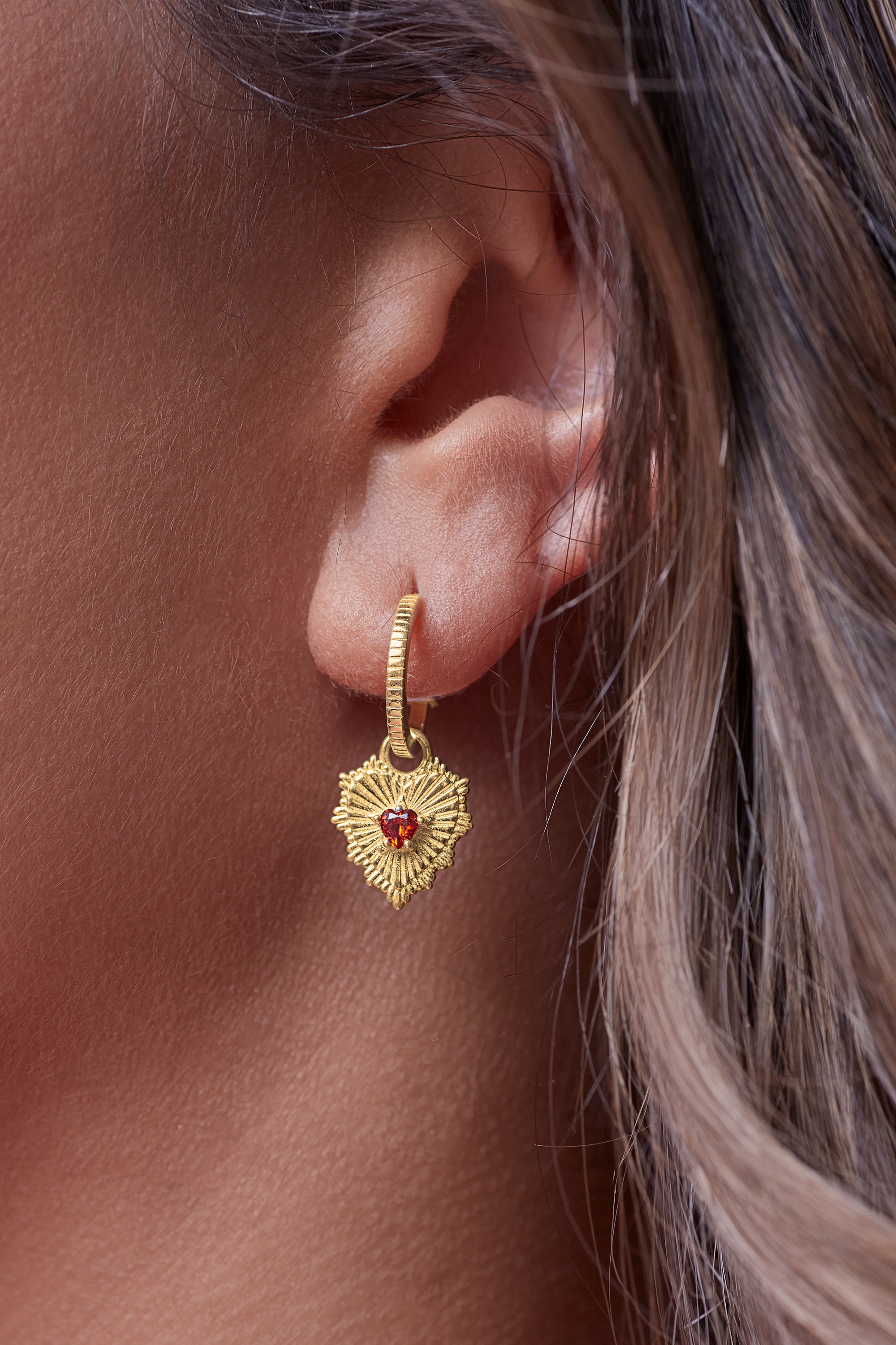 Lovelight Hoops - Gold