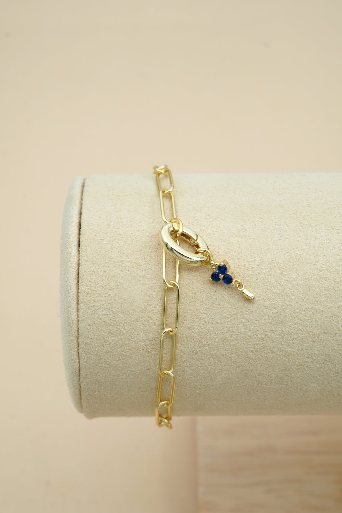 Gold Birthstone Charm - May/Emerald