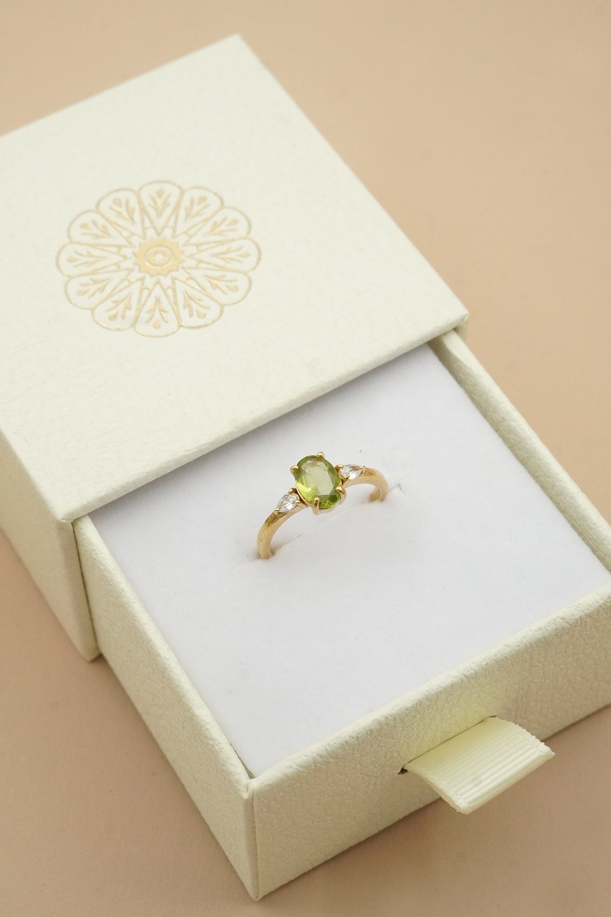 August Birthstone Ring - Gold