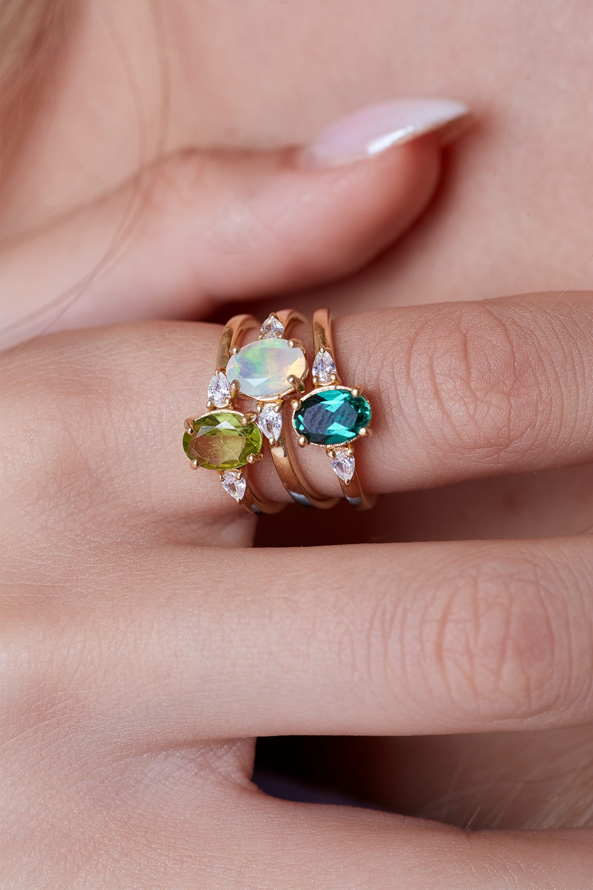 August Birthstone Ring - Gold