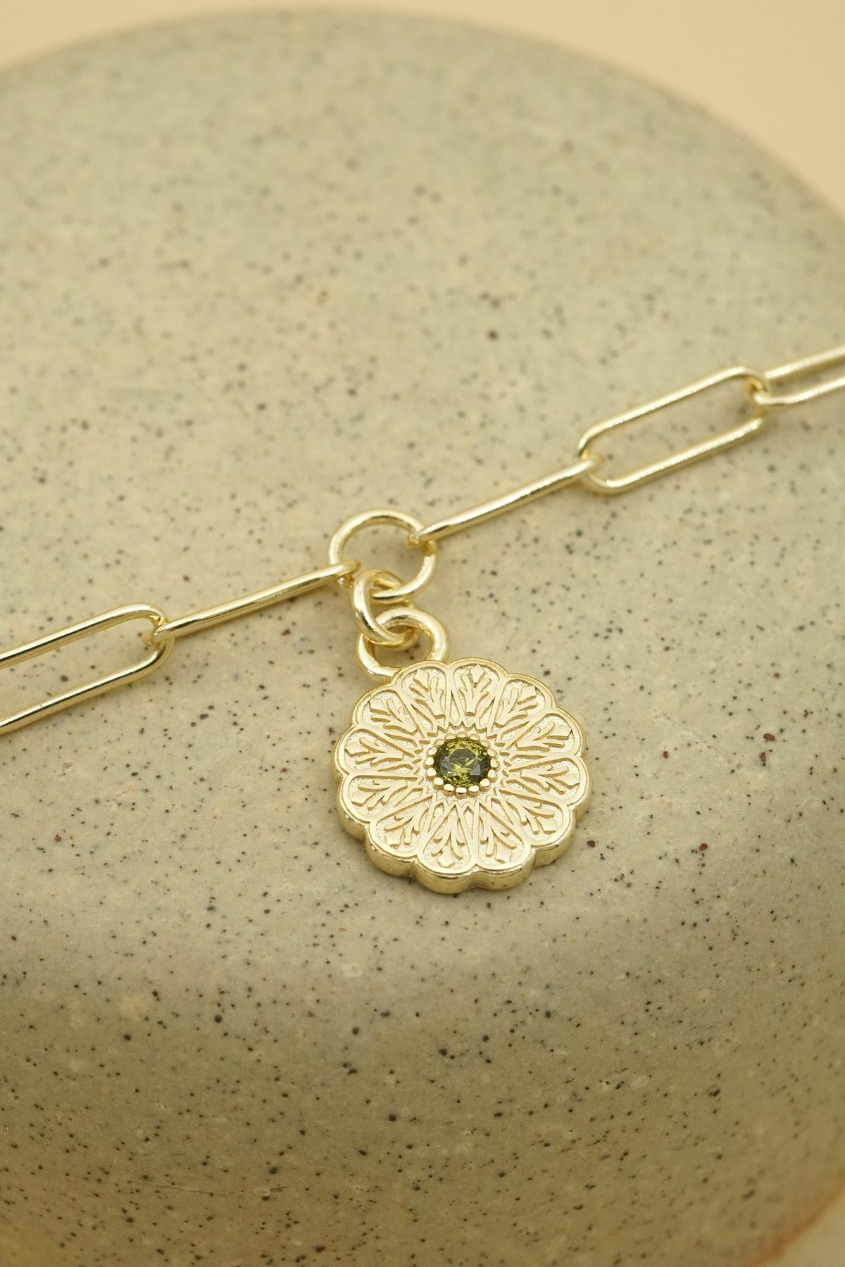Gold Birthstone Bracelet - August/Peridot