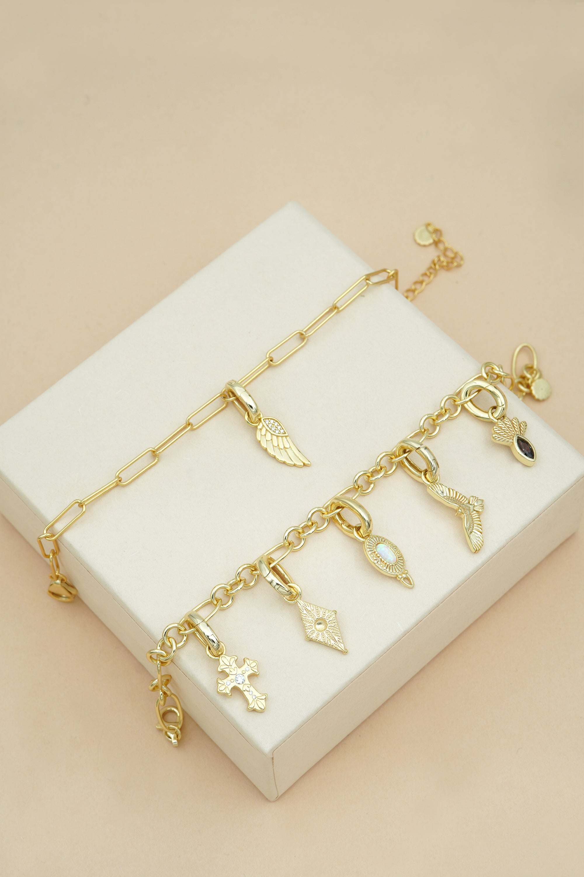 Essence Bracelet Chain - Gold