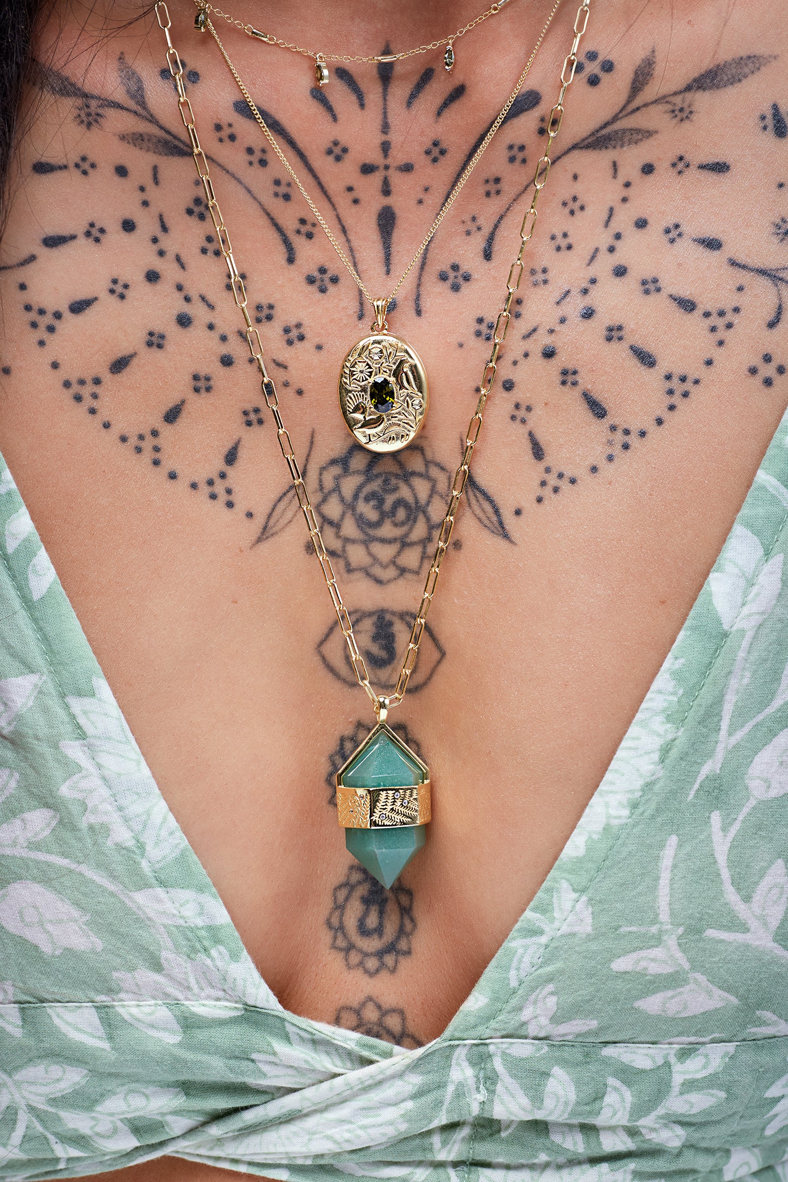Wise Old Woods Locket - Gold