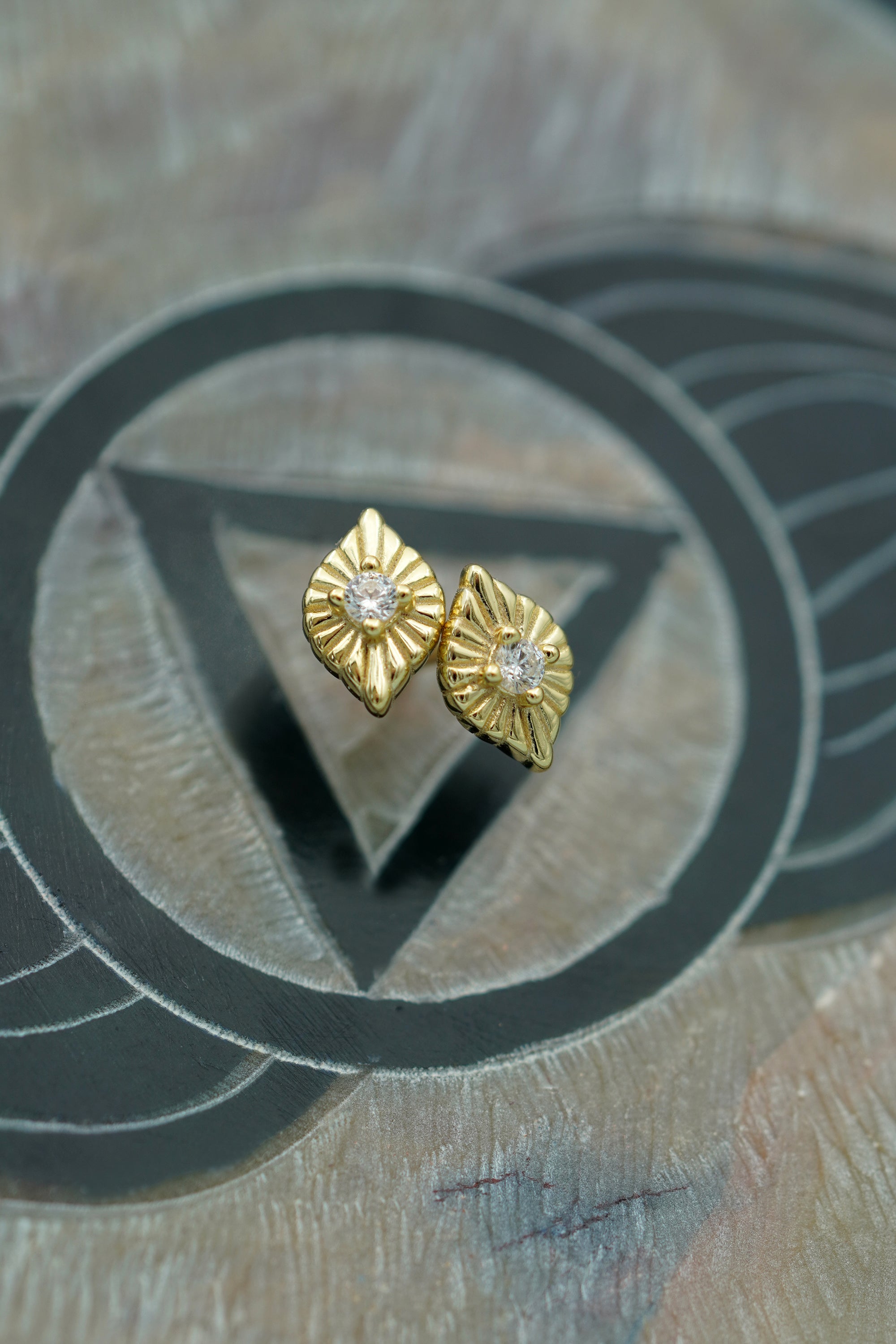 True Sight Studs - Gold