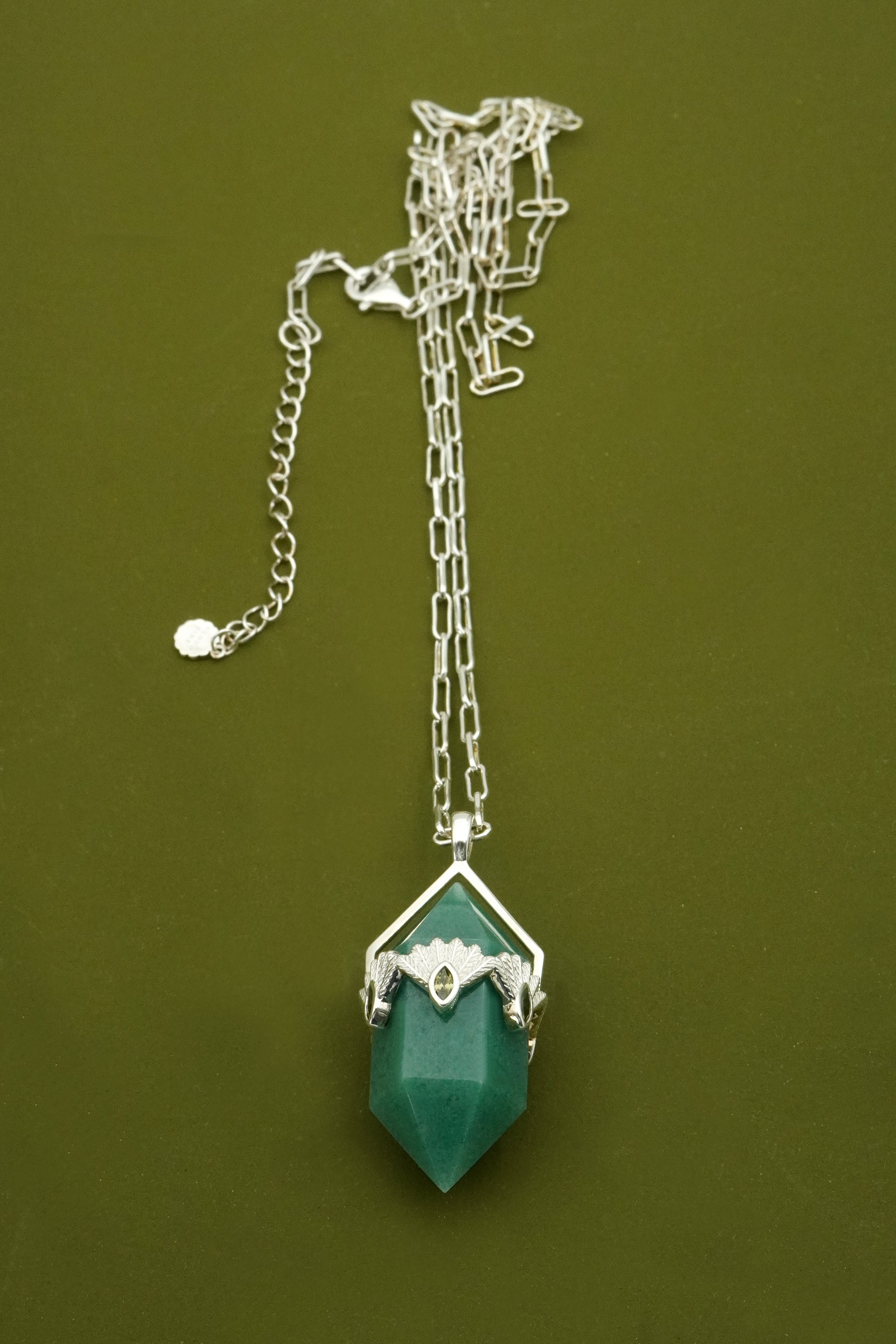 Aventurine Fantail Necklace - Silver