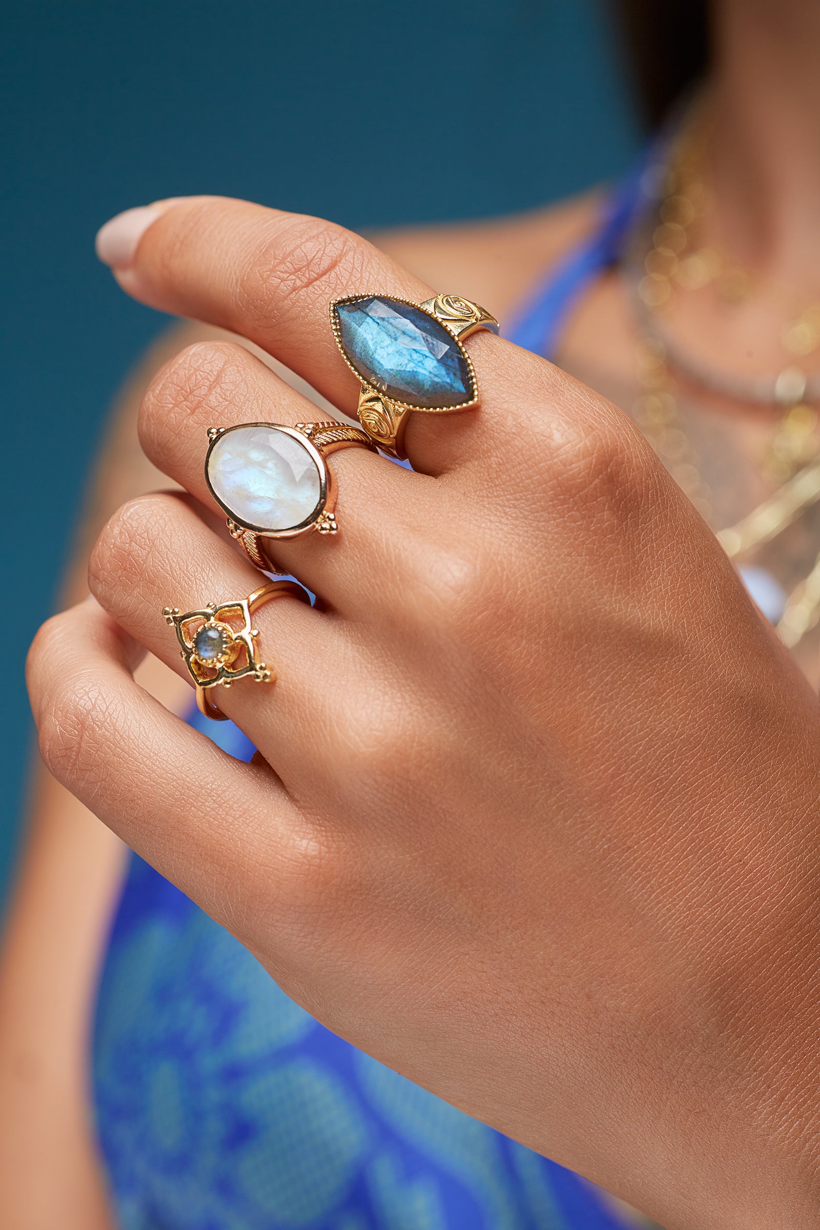 Guardian Angel Moonstone Ring - Gold