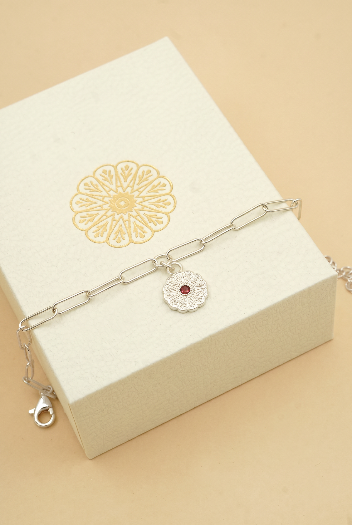 Silver Birthstone Bracelet - January/Garnet