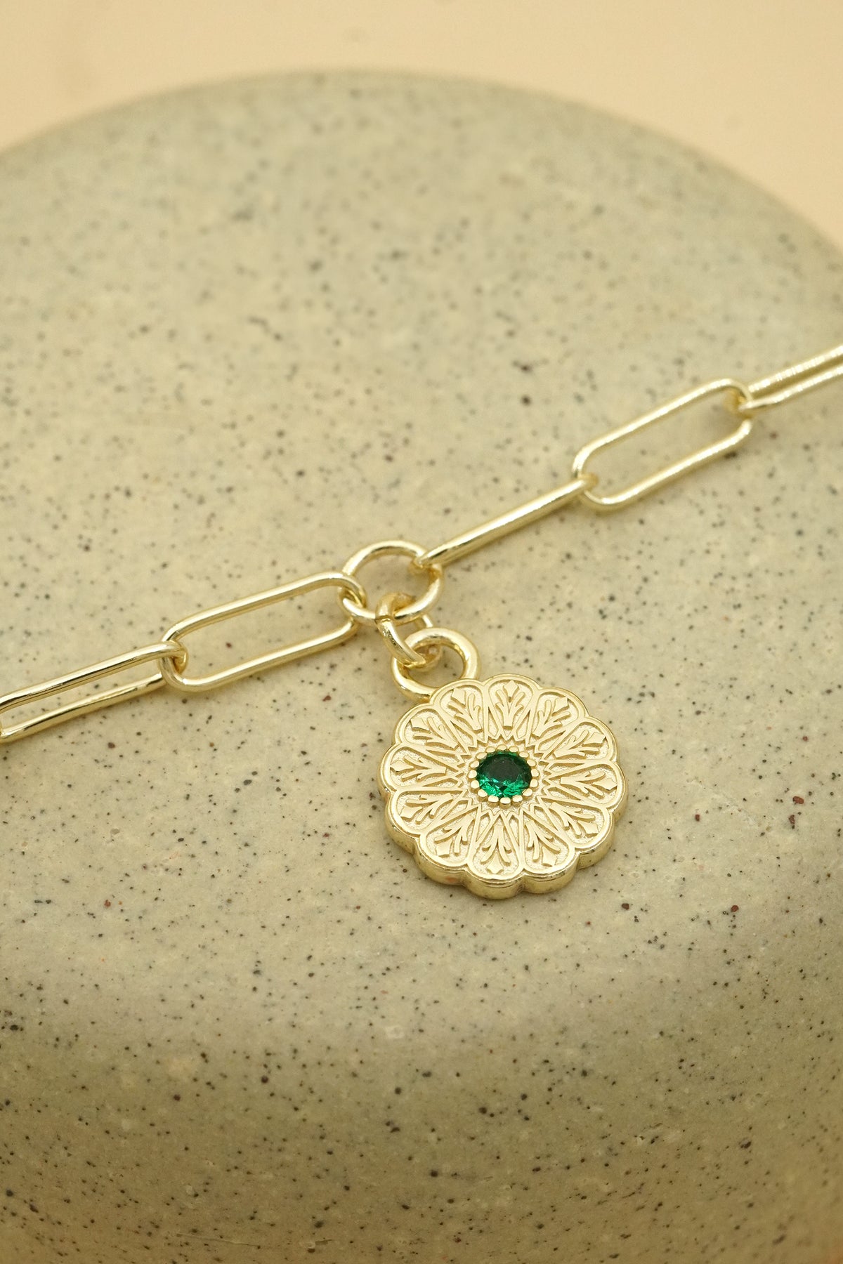 Gold Birthstone Bracelet - May/Emerald
