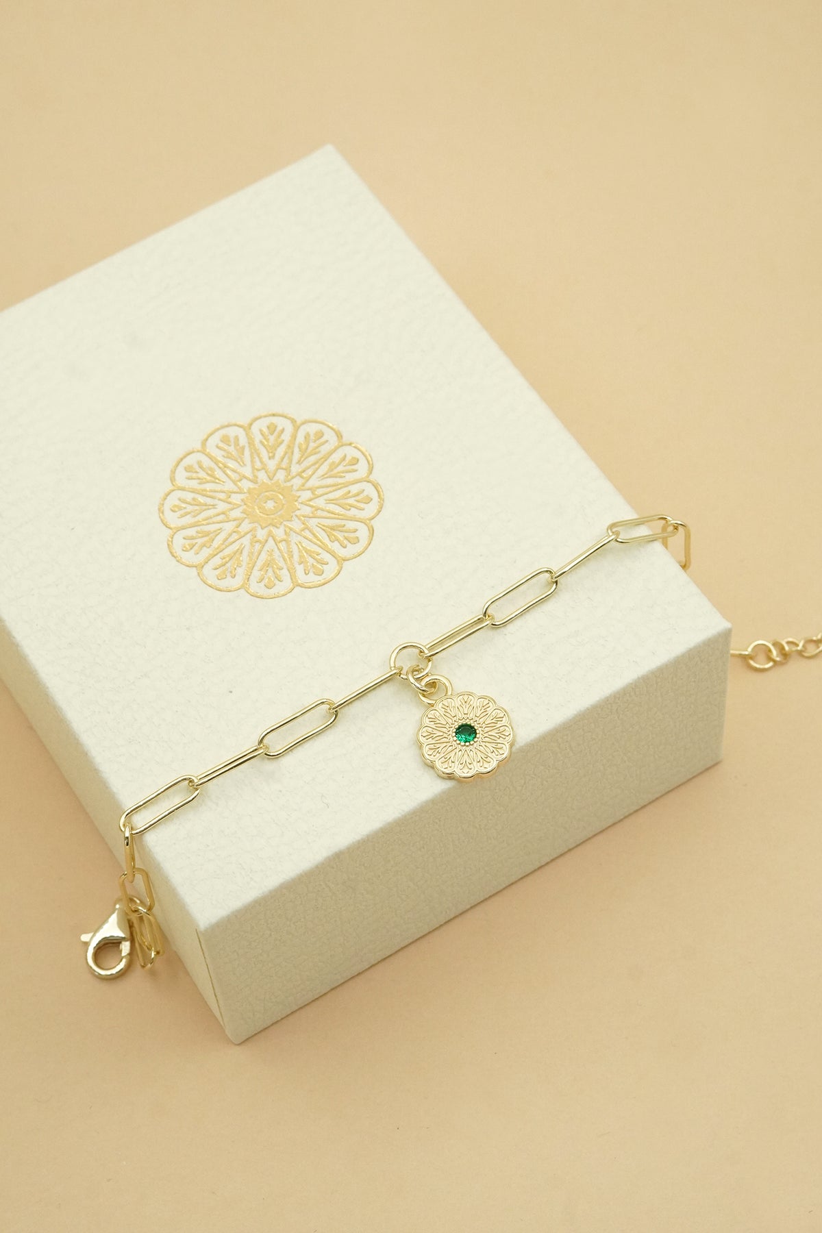 Gold Birthstone Bracelet - May/Emerald