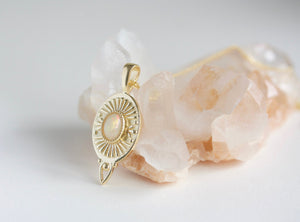 Be The Light Pendant Necklace - Gold