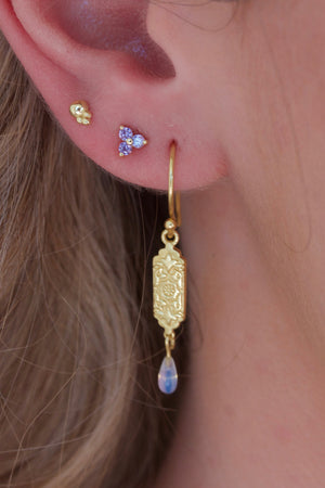 Gold Birthstone Studs - September/Sapphire