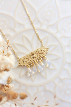Gold and opal necklace new zealand